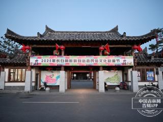 千年崖城盛装以待 静候“双线”开通后首批游客