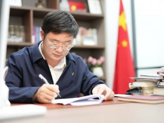 谢志强：从金融菁英到人才“伯乐”，以产学研融合破局就业困境
