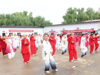 济南市莱芜区张家洼街道鲁矿东区社区：以赛促练强体魄 全民健身展风采