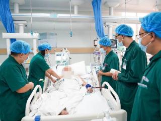 鱼竿变 “致命隐患”：男子遭电击晕厥，泰安市第一人民医院紧急施救化险为夷