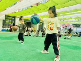 淄博市淄川区柳泉幼儿园：阳光体测 快乐成长