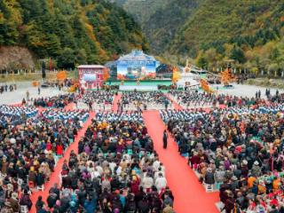 黑水县第十三届冰川彩林生态文化旅游季将于10月18日启幕