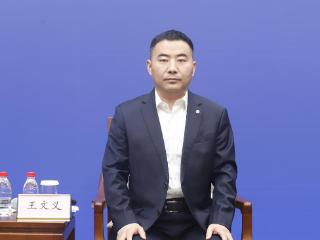 光威复材：锻造碳纤维全产业链，担当低空经济新材料“链主”