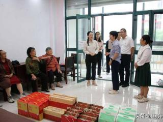 情暖中秋践初心 银社共建显担当 | 恒丰银行连云港分行与盐河社区开展节前慰问活动
