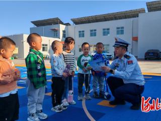 涿鹿消防走进幼儿园普及安全知识