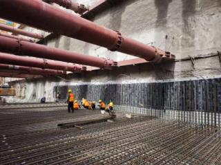 国庆坚守筑通途！中建七局交通公司深圳地铁25号线五工区项目全力 冲刺车站主体封顶目标