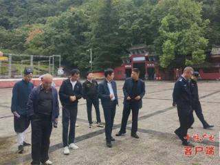 邓紫微带队深入一线开展节前检查，全面护航房县文旅市场“双节”安全