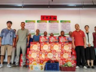 弋阳县港口镇开展关爱老年群体主题文明实践活动