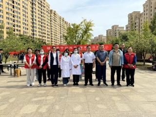 【社会主义核心价值观“五个融入”】济南市莱芜区鲁矿西区社区开展“邻里牵手迎双节，情满社区暖人心”志愿服务活动