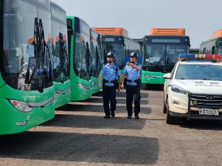 曹妃甸边检站助力百余台车辆“扬帆出海”