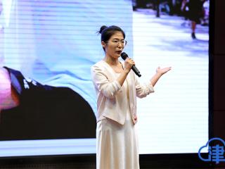纪颖颖：我们，永远奔跑在路上 扫码阅读手机版