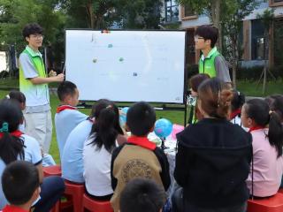 山口镇联合泰山科技学院开展“节气探索之旅”活动
