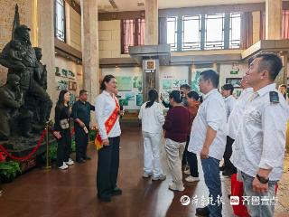 志愿服务传温情，济南公交善亮志愿服务队走进解放阁