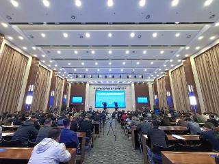 许昌陶瓷职业学院助力2025“会市合作”暨许昌钧瓷产业科技赋能特色活动