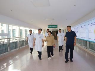 国庆我在岗丨泰安市中心医院：国庆首日巡查督导 筑牢医疗安全防线