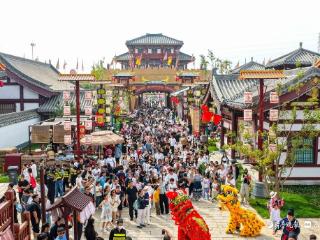 古风舞蹈、无人机秀……乐陵文旅沉浸体验引爆假期