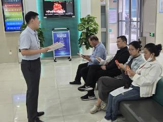 等候变学堂——巧用客户等待时间开展金融知识沂蒙行活动