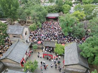 山东沂南：旅游市场火热 沉浸式体验受青睐