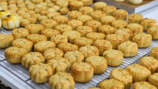 大厂：“老字号”与“新网红”齐飞 月饼市场热闹开“抢”