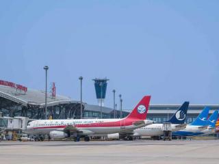 济南机场国庆、中秋假期累计保障旅客52.3万人次