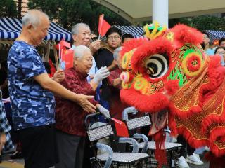 触摸历史余温，千余名中学生国庆假期走进潍县集中营旧址