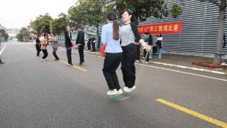 山东能源柴里煤矿跳绳比赛燃爆了！这些高手秒变“人形弹簧”