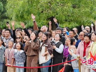 华清宫：“双节”体验升级 点燃文旅消费新热潮