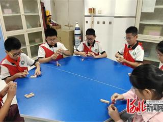 石家庄市育才小学举行第六届科技节科学嘉年华活动