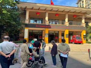 双节聚力六里桥街道，科兴佳园社区“三类回收”齐行动