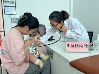 聊城市东昌府区古楼街道社区卫生服务中心：双节我在岗 守护不打烊