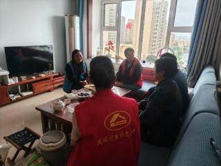 【社会主义核心价值观“五个融入”】济南市莱芜区凤城街道皇庭港湾社区：真情慰问暖人心 街道社区关怀失独老人