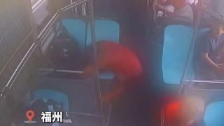 紧急！福州男子突发晕厥！司机5分钟将公交车开到急诊门口