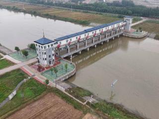“一降三排”调度水利工程，德州全力加速河道排涝保障秋收秋种