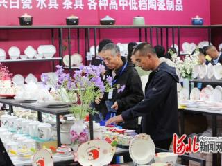 2025中国鸦鸿桥秋季商品交易会购销两旺