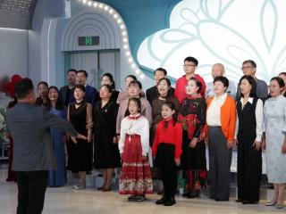 无棣县海丰街道举办“月是故乡明”2025庆“双节”诗歌朗诵会