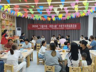 江西德安：月满宝塔，情暖邻里