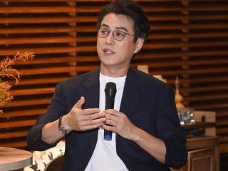 “点亮生活”青年艺术周启幕 靳东、刘敏涛共助青年戏剧新生