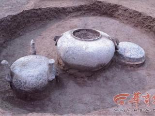 西安马腾空遗址考古发现青铜器窖藏坑 出土3件楚式风格青铜器 或与秦灭亡有关
