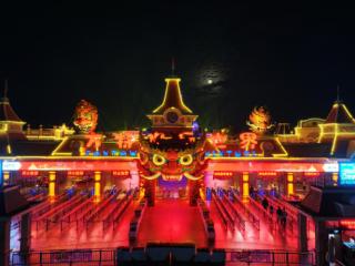 非遗赋能方特精怪夜 多维场景促文旅消费升温 扫码阅读手机版