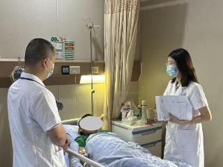 成都四川友谊石辉兵：双癌并存，复杂多灶肿瘤怎么办？