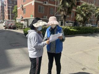 南苑街道凤凰城社区开展“拒绝高空抛物 守护头顶安全”宣传活动