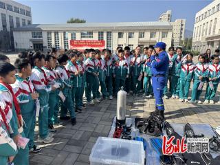 涿鹿县开展国际减灾日科普宣传进校园活动