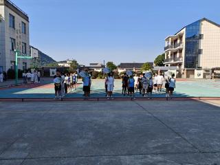 上饶市信州区朝阳中心小学2025年田径运动会圆满举办