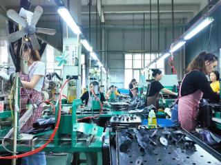 这座产业园一年制造千万颗球胆、百万颗整球——沂南县“造球记”