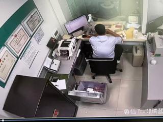 农行郯城支行营业部：农情服务暖人心 零币兑换解难题