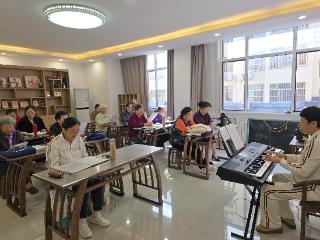 泰安市泰山区财源街道乐园社区：乐声满书院 文化润社区