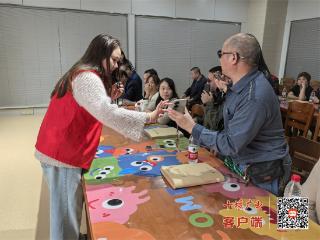 房县图书馆举办“声动图书馆”活动