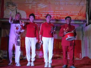 铸乡风文明，新泰市石莱镇举办小戏小剧展演