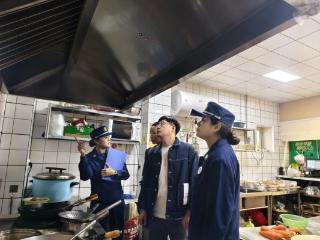 烟台高新消防联合街道开展小型餐饮场所消防安全“指导+培训”