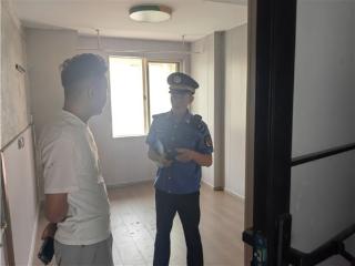 崂山区综合行政执法局整治违规装修，全力守护居民安居环境